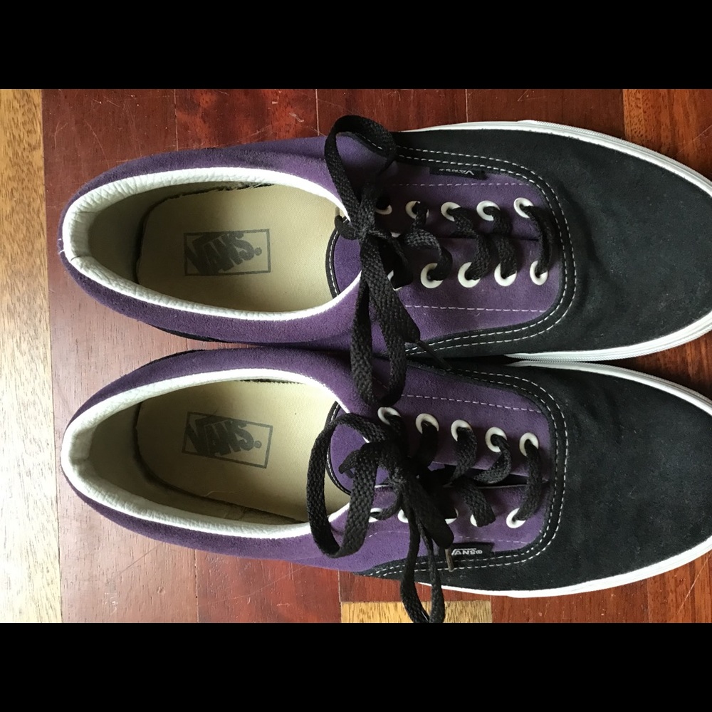 Vans - Picture 2 of 7